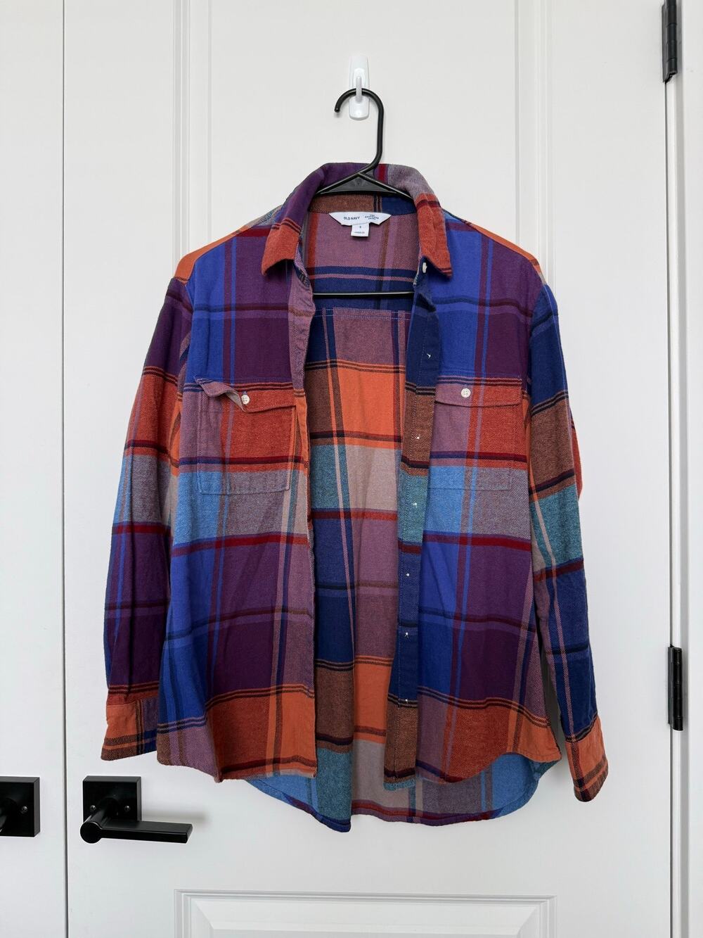 Old Navy The Boyfriend Shirt - Blue, Purple Orange Plaid Flannel Button Up